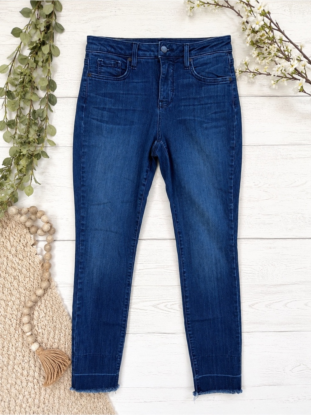 NYDJ Ami Skinny Jeans | High Rise Lift Tuck® | Raw Hem | Size 2 (Fits 4)